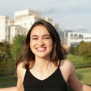 Meet your Posher, Bella